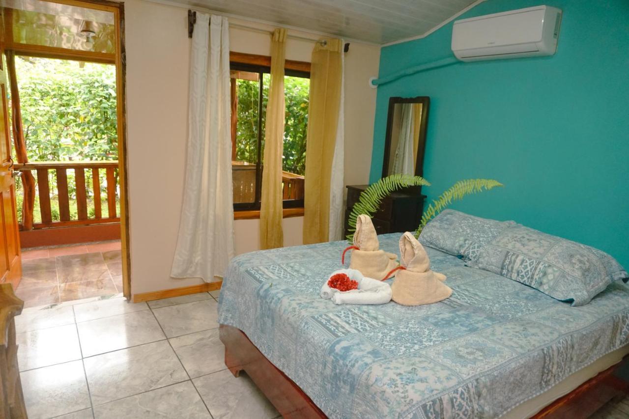 Hotel Gitana Corcovado, Y Tour Operador Drakes Bay Kültér fotó